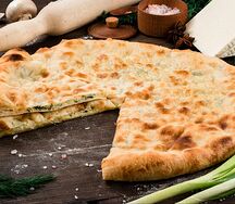 Сыр и листья свёклы