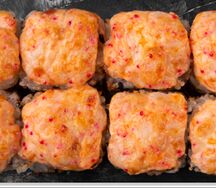 Роллы со снежным крабом и огурцом