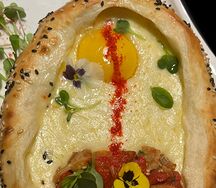 Хачапури по-аджарски