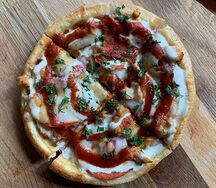 Маленькая с колбасой