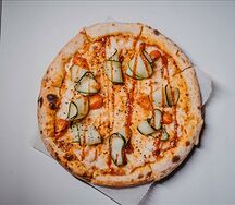 Пицца с креветками