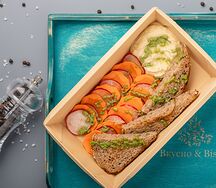 Хумус с овощами