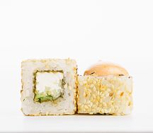 Запеченная Филадельфия в кунжуте