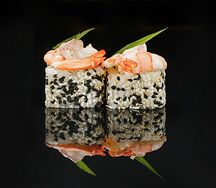 Ролл с креветкой