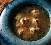 Суп с куриными фрикадельками