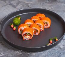 Ролл Филадельфия в икре