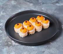 Запеченный ролл с гребешком