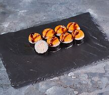 Запеченный ролл маки спайси-краб