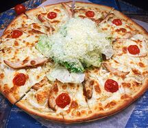 Пицца Дон Цезарь с курицей 40см