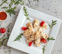 Куриное филе под остро-сладком соусе
