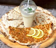 Ламаджо с говядиной