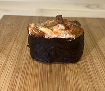 Гункан с креветкой