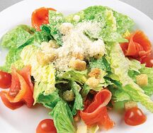 Цезарь с семгой