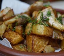 Грибы жареные с картофелем и куриным филе