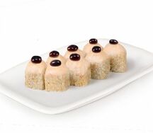 Роллы с запеченным угрем с унаги соусом