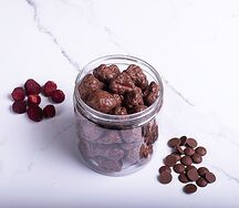 Сублимированная клубника в молочном шоколаде, подарочная упаковка