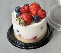 Ягоды с маскарпоне