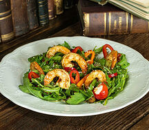 Салат с руколой и креветками