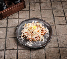 Спагетти Карбонара с перепелиным яйцом