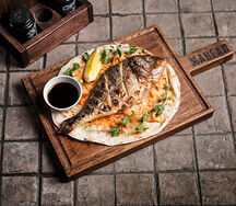 Дорадо на мангале