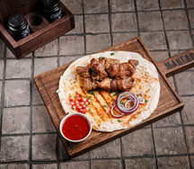 Шашлык из cвинoй шеи