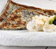 Маковый с творожным кремом