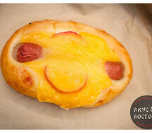 Сосиска с сыром в тесте