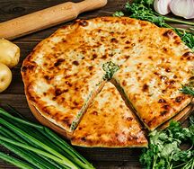 Пирог с зеленью и сыром