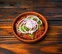 Лобио красное с орехами