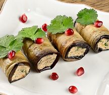 Рулет из баклажан с грецким орехом
