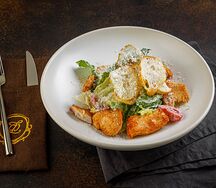 Цезарь с курицей