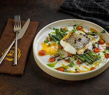 Филе палтуса со спаржей