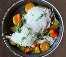 Ножка кролика с овощами