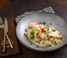 Феттуччине с лососем