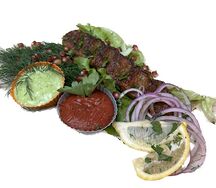 Люля-кебаб из говядины в лаваше