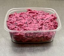 Салат со свеклой и чесноком