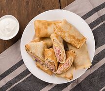 Блины с ветчиной и сыром
