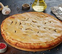 Осетинский пирог с курицей и сыром