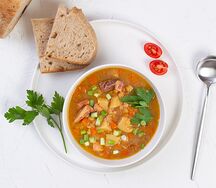 Суп гороховый с копчёностями