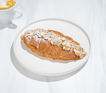 Круассан Миндальный