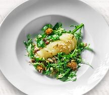 Салат с грушей и киноа