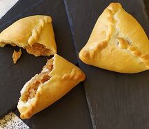 Пирожок с яблоком