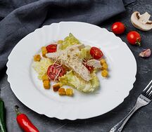 Цезарь с курицей