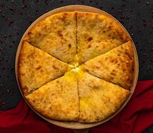 Хачапури с сыром и зеленью