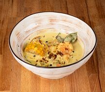 Кукурузно-креветочный суп с шафраном