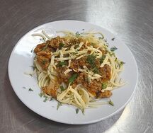 Спагетти болоньезе