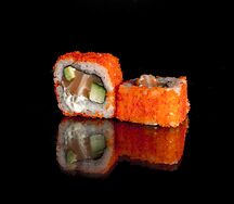 Ролл Калифорния с лососем