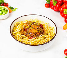 Лапша Удон с курицей и овощами