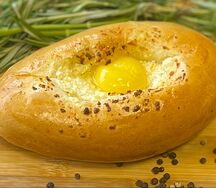Хачапури по-аджарски