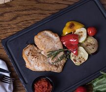 Куриная грудка с ароматными травами